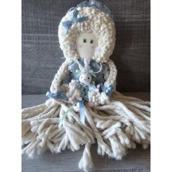 Vtg Doll Yarn Rope Country Rustic Handmade w/ Bunny Rabbit Toy 12" - Picture 2 of 6